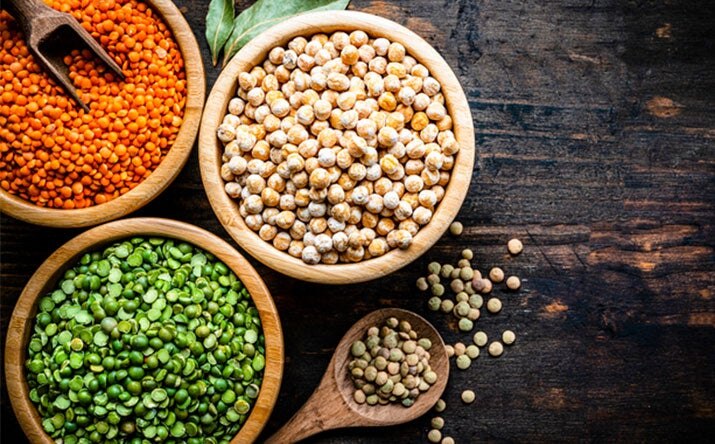 Qué comer de snacks salados Semillas de garbanzo, lenteja y maíz de snacks salados
