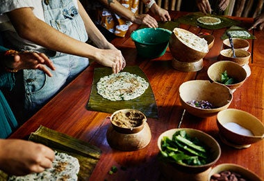 Hoja de bijao para hacer tamales en casa.