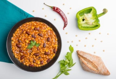 Chili vegetariano con soja.