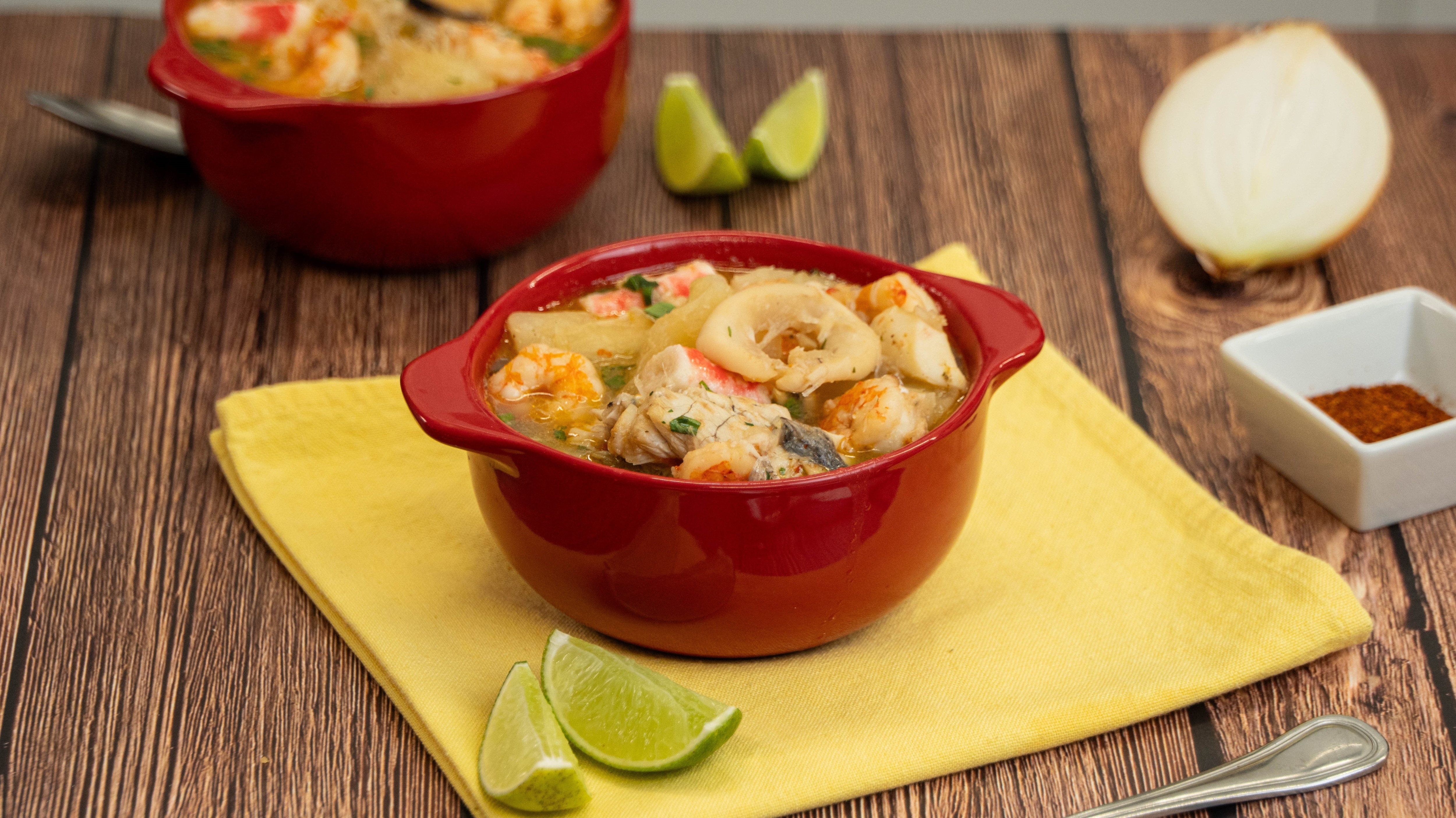 Caldo Spicy de Mariscos