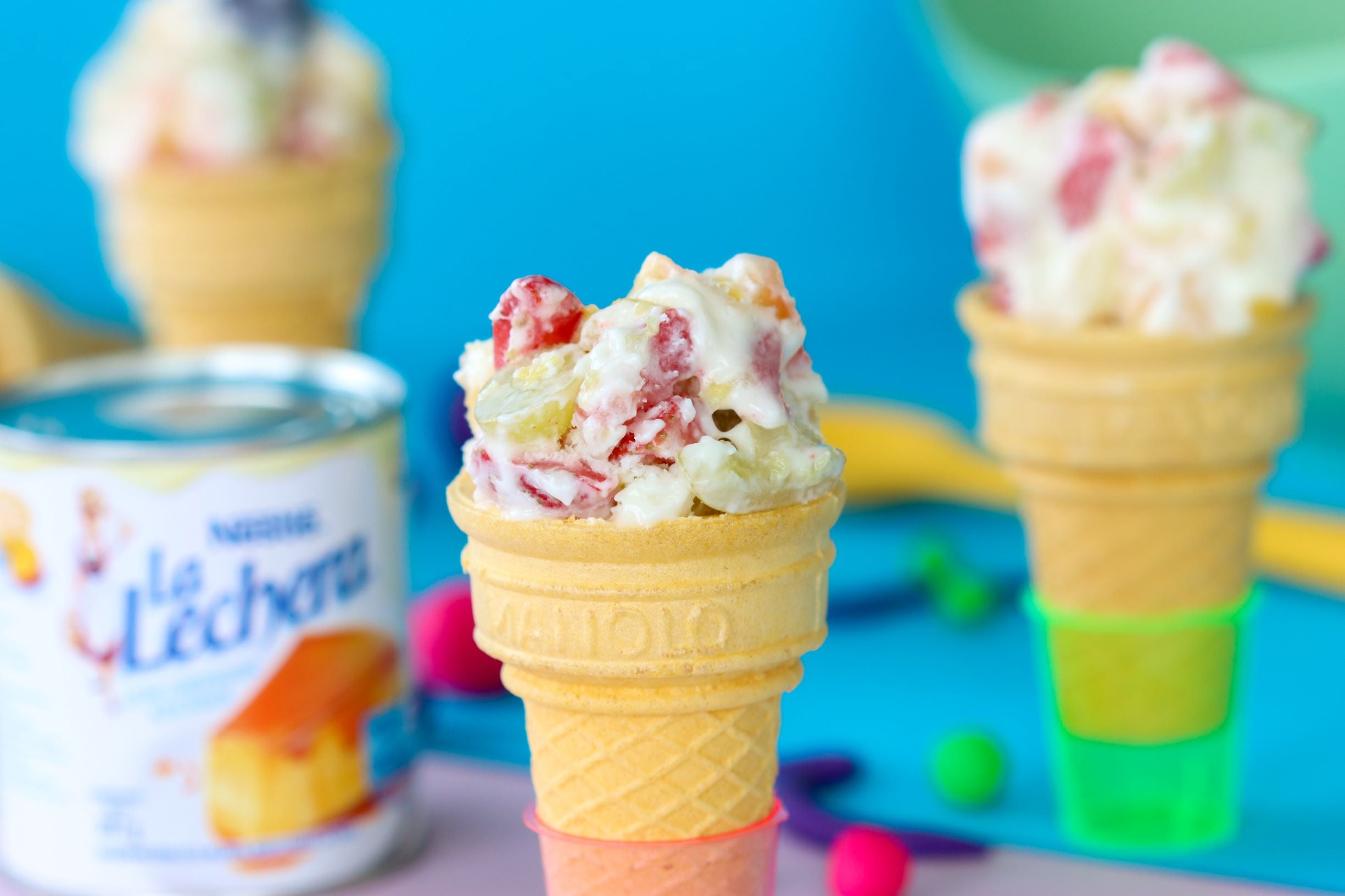 Conitos de Frutas con Yogur