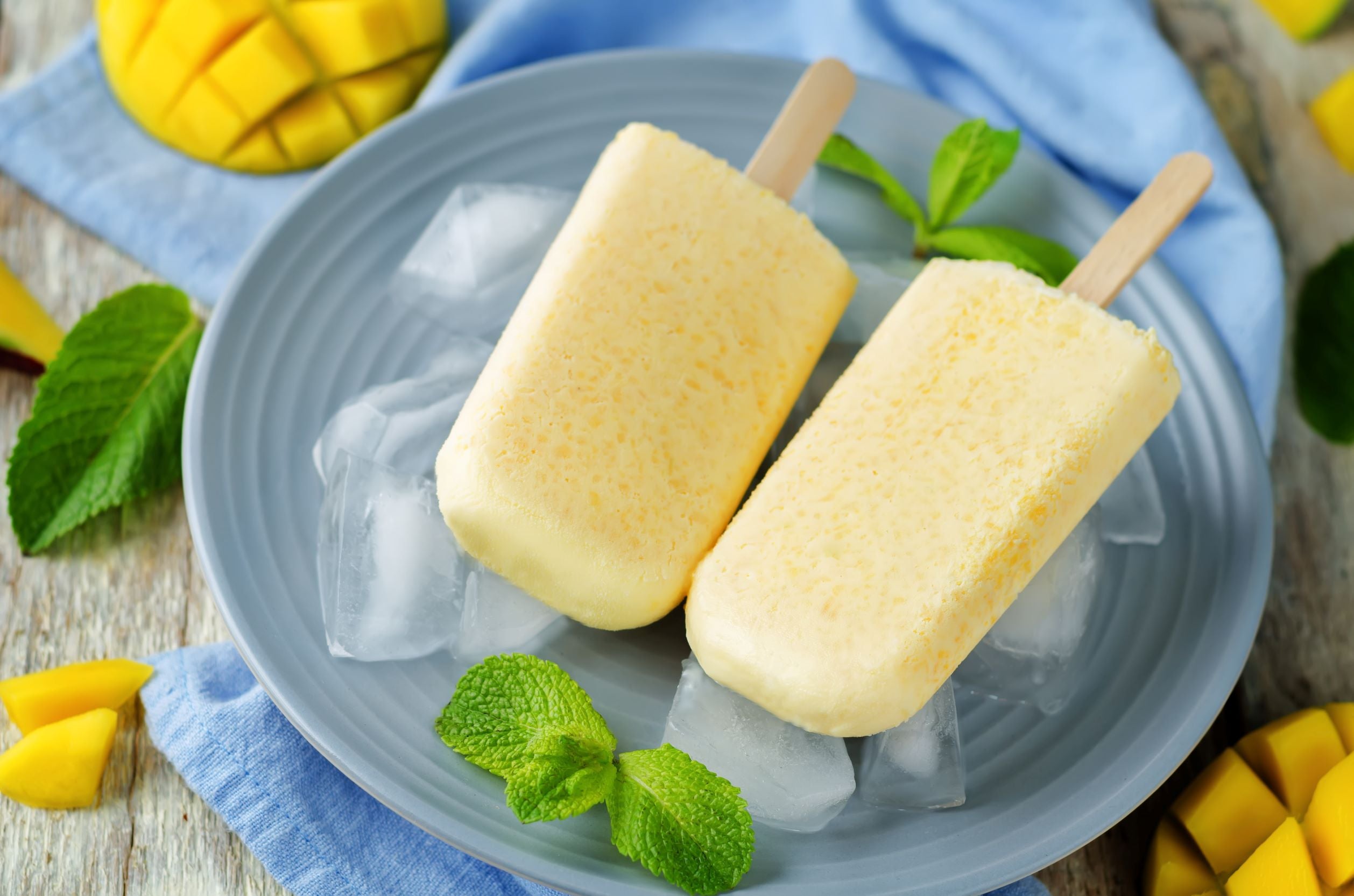 Paletas de Mango con Leche Condensada