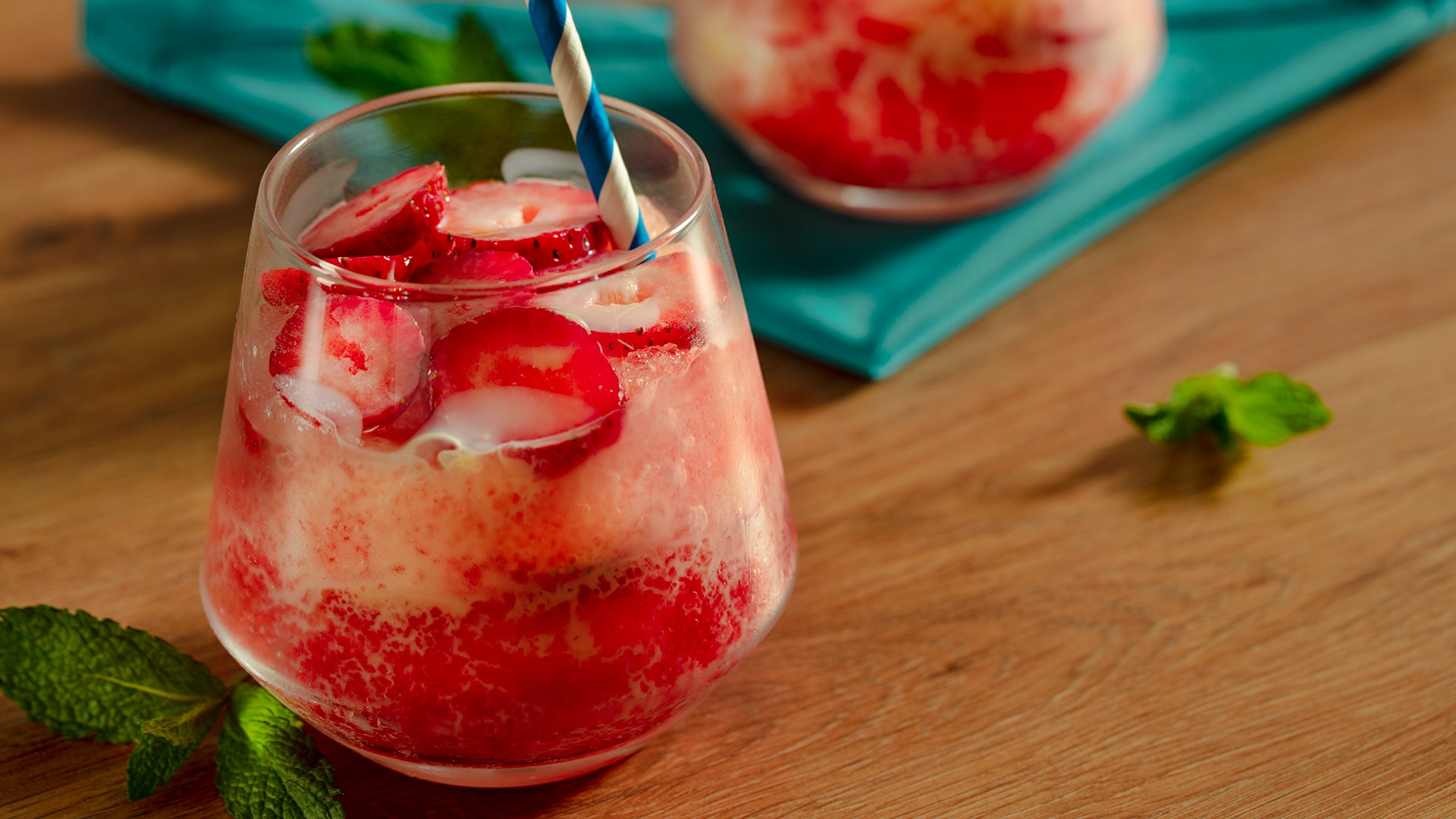 Granizado de fresa con LA LECHERA®