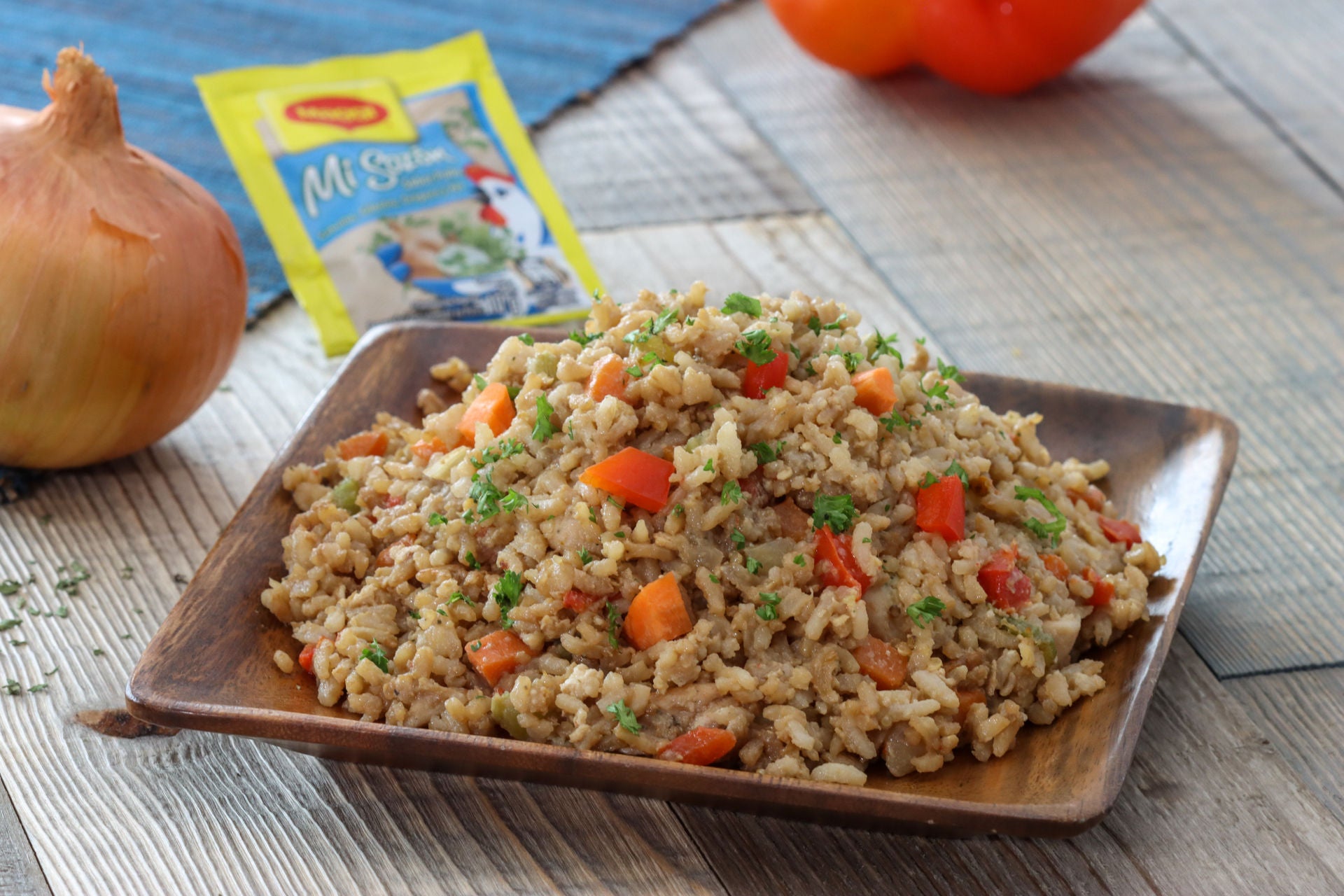 Arroz frito con Pollo