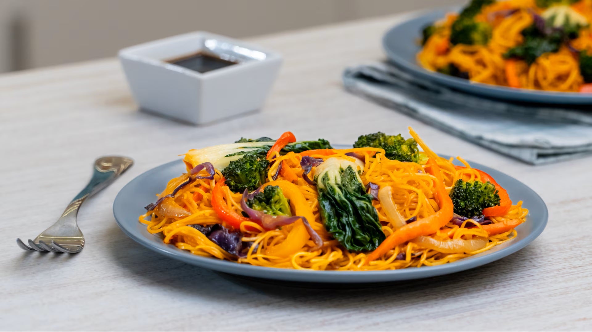Chow Mein de vegetales “Sabor y Color”​