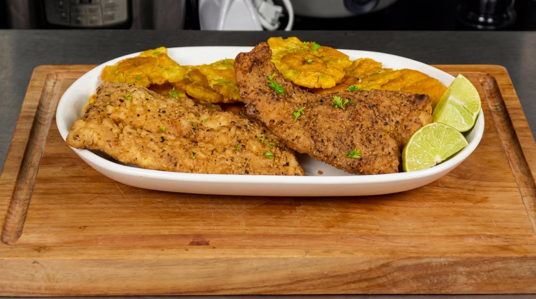 Pescado frito con Orégano