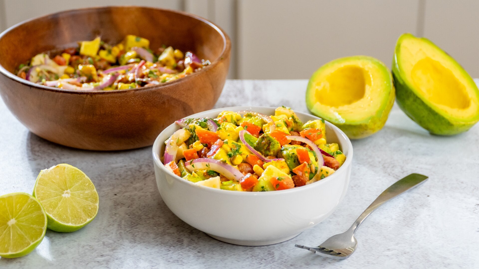 Ensalada fría de aguacate​
