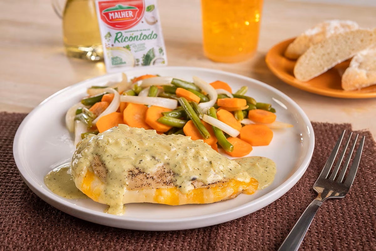 Pechugas de pollo rellenas de queso​