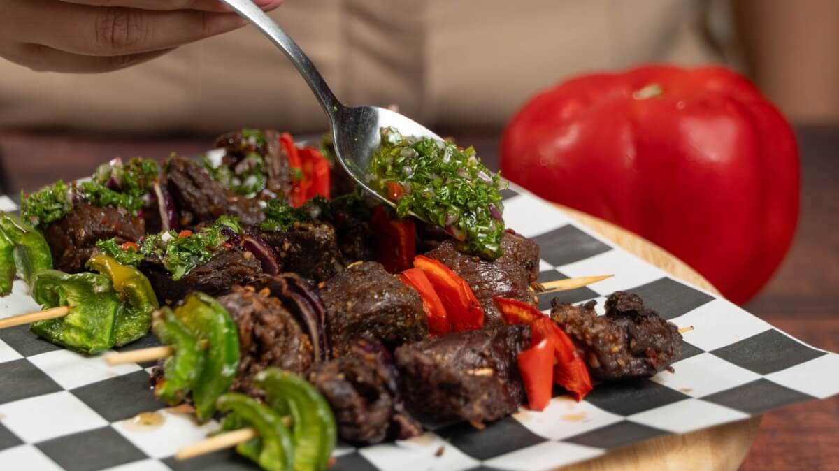 Pinchos de carne​