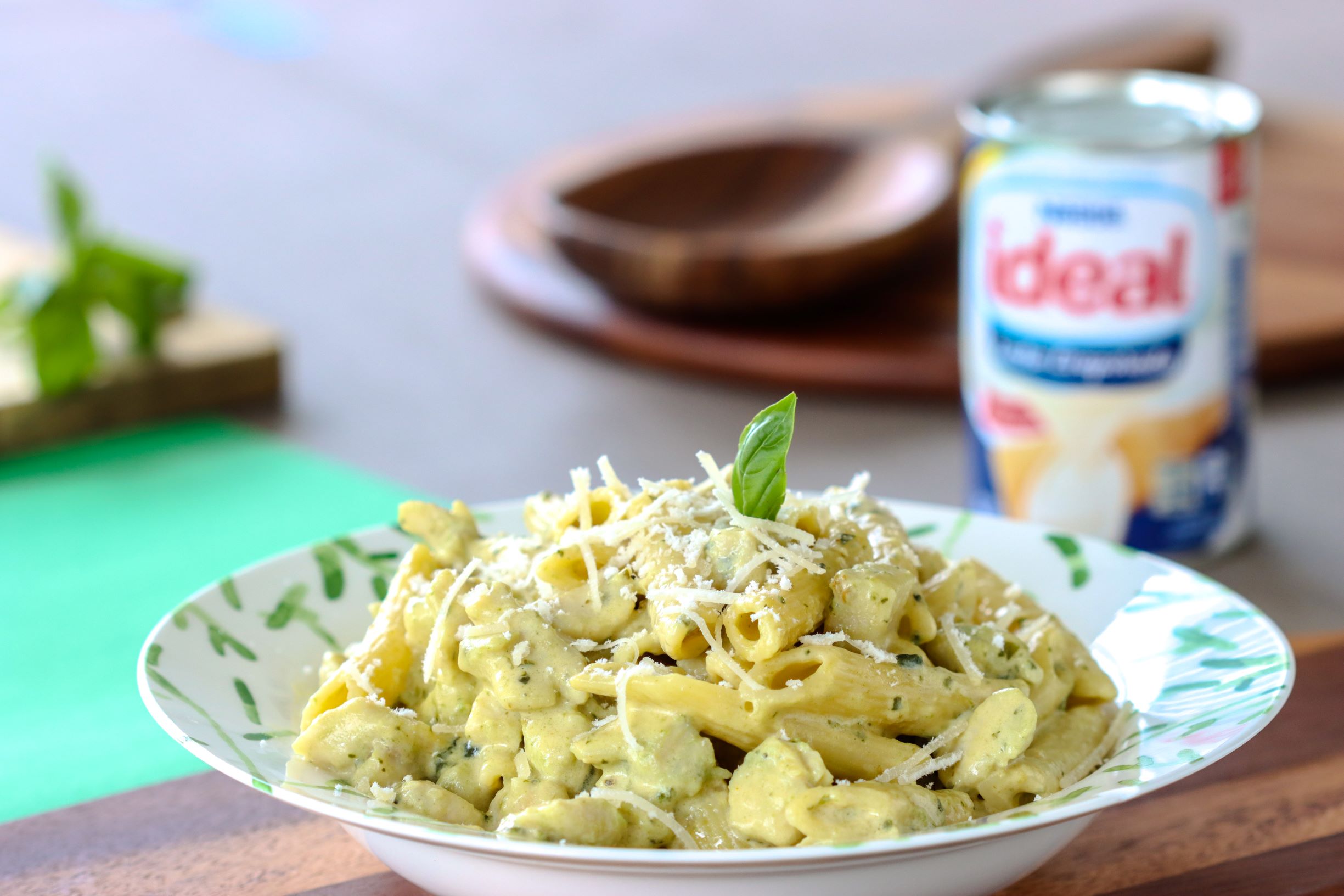 Pasta con Pollo al Pesto | Recetas Nestlé