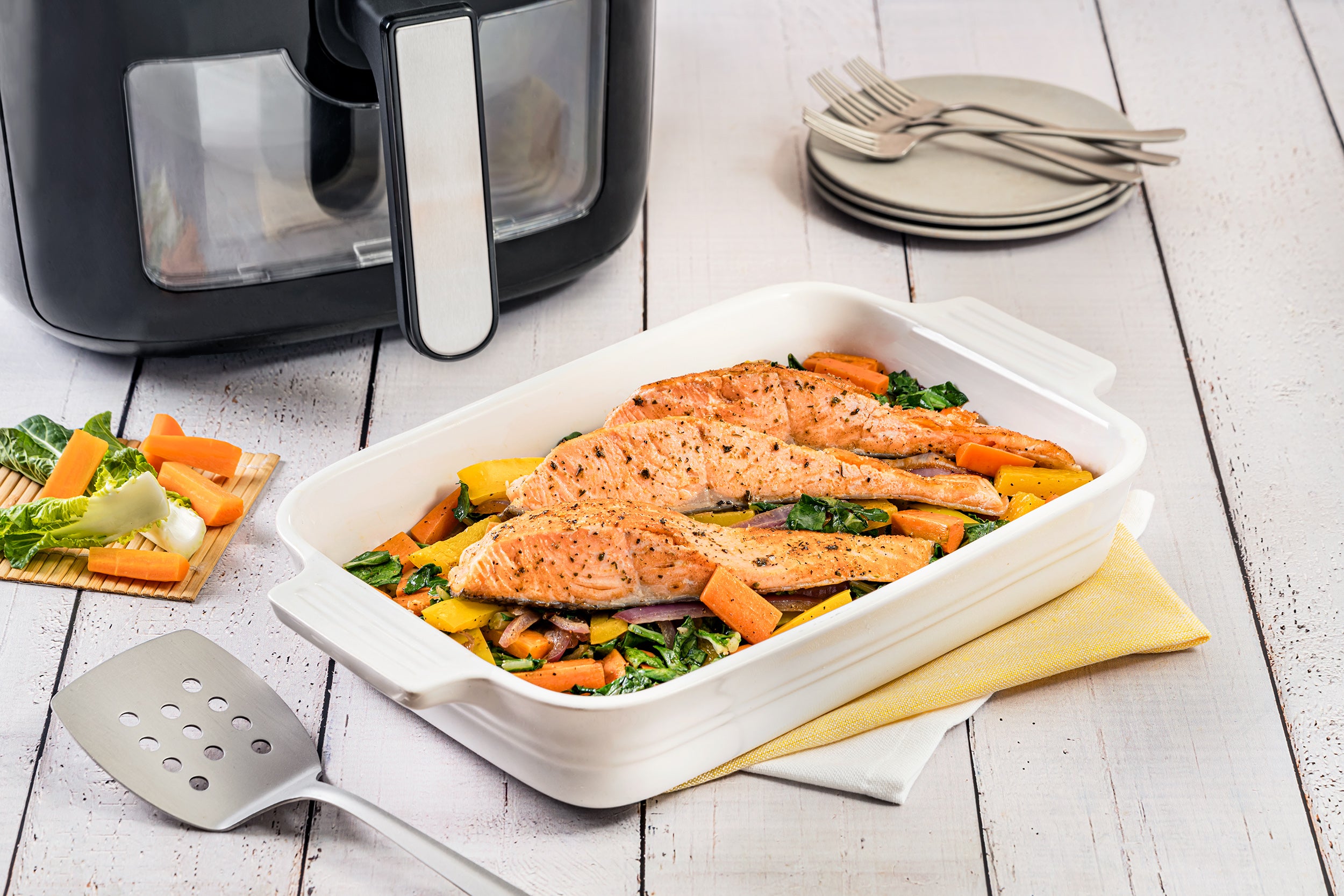 Salmón en Freidora de Aire con Verduras Salteadas