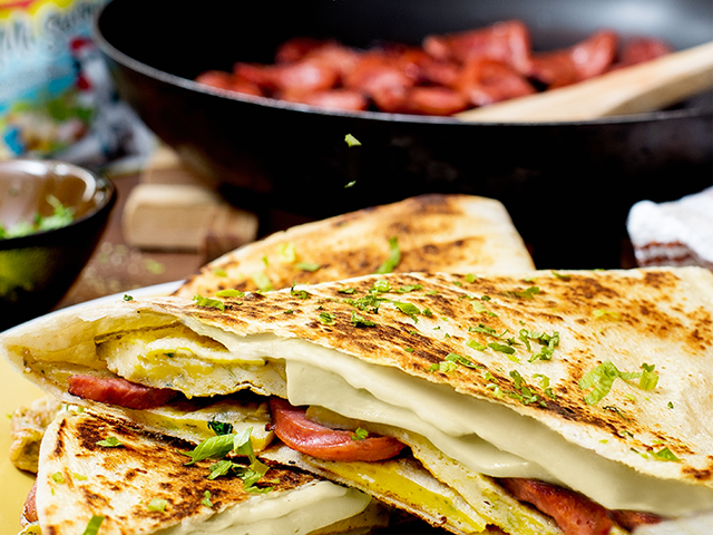 Quesadillas de Chorizo y Huevo