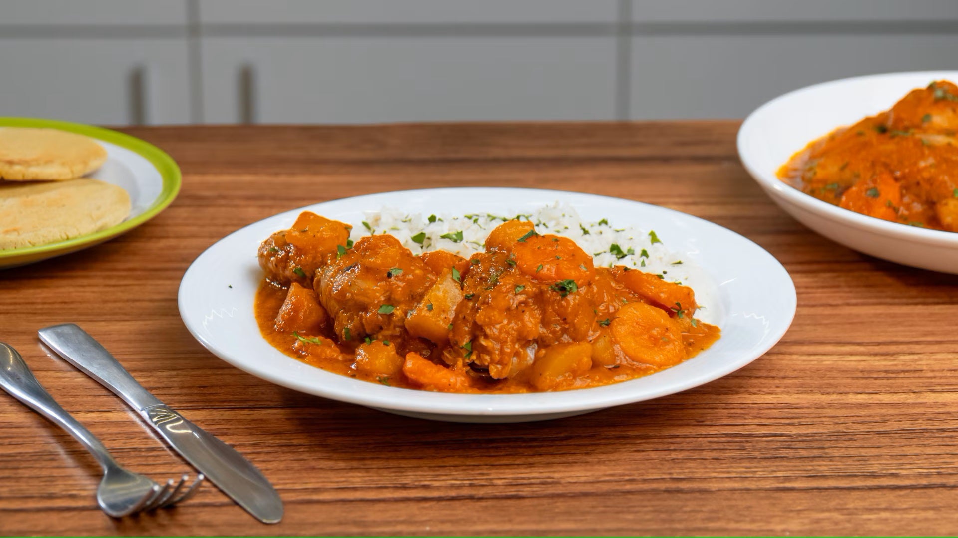 Pollo guisado Ricontodo El Salvador​