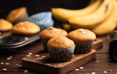 Muffins, una de las recetas en airfryer Tres muffins tras ser cocinados como una de las recetas en airfryer