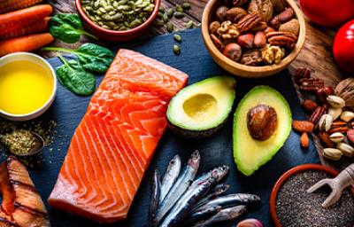 Proteínas, vegetales, nueces y semillas porciones de alimentos Proteínas, vegetales, nueces y semillas porciones de alimentos