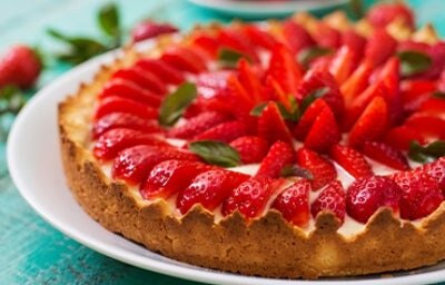 Tarta de fresa, receta para celebrar mes de la mujer 