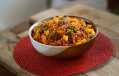Bowl de pabellón criollo mezclado.