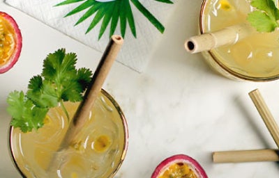 Jugo de caña con limón.