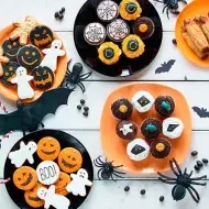Variedad de comidas para Halloween