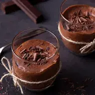 La mousse de chocolate es la más conocida.