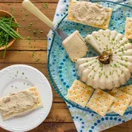 Usos culinarios con el cebollino en mousse de atún   