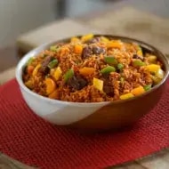 Bowl de pabellón criollo mezclado.
