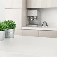 Ahorrar energía al cocinar, importante en la cocina actual. Cocina ecológica que ahorra energía al cocinar.
