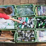 Materiales que se pueden reciclar, debidamente separados.