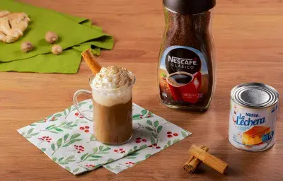 Café con Especias Navideñas Café con Especias Navideñas