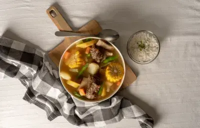 Sopa de Cola de Res
