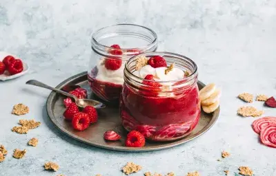 FITNESS® Granola yoghurt smoothie FITNESS® Granola yoghurt smoothie