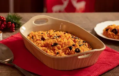 Arroz con Pasitas y Almendras Arroz con Pasitas y Almendras