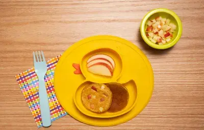MINIHOTCAKES DE MANZANA MINIHOTCAKES DE MANZANA