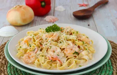 Pasta con Mariscos al Vino Pasta con Mariscos al Vino