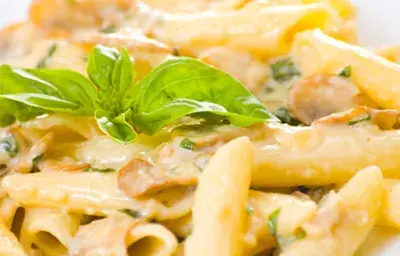 Pasta con Jamón a la crema de Espárragos Pasta con Jamón a la crema de Espárragos