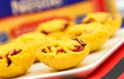 Canastitas de Maíz con Chorizo y Queso Canastitas de Maíz con Chorizo y Queso