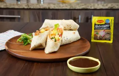 Wrap de Pollo con Piña Wrap de Pollo con Piña