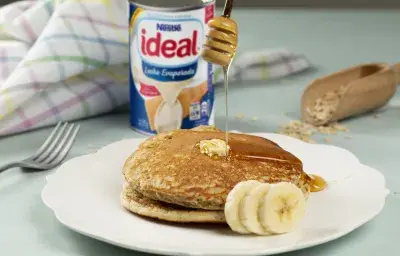 Pancakes de Banana y Avena Pancakes de Banana y Avena