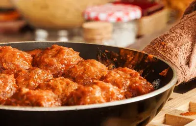 Albóndigas en salsa boloñesa Albóndigas en salsa boloñesa