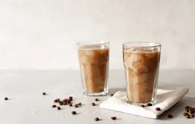 Café Frío con Caramelo Salado Café Frío con Caramelo Salado