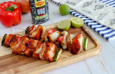 Brochetas de Pescado en Salsa BBQ Brochetas de Pescado en Salsa BBQ