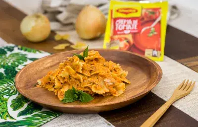 Pasta con Atún Guisado Pasta con Atún Guisado