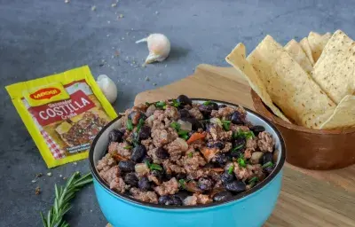 Chili con Frijoles Negros Chili con Frijoles Negros