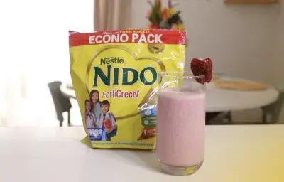 Batido de Banana y Fresa Batido de Banana y Fresa