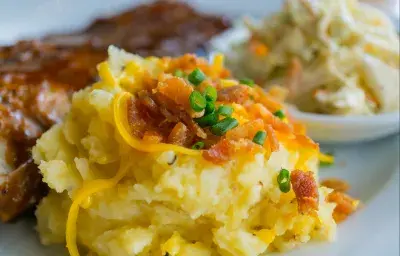 Puré de Papas Gratinado con Tocino