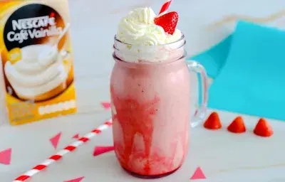 Café Helado de Fresa y Crema