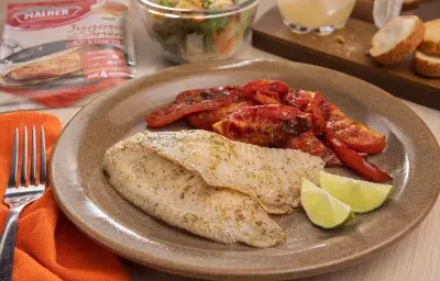 Tilapia con Tomate Asado Tilapia con Tomate Asado