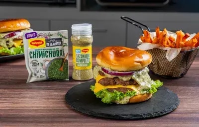 Hamburguesa con mayonesa de chimichurri