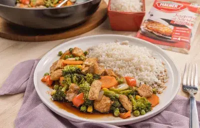 Pollo con Vegetales al Wok Pollo con Vegetales al Wok