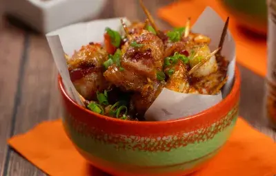 camaroncitos envueltos en tocino